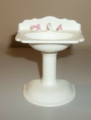 Barbie Doll Furniture - Kelly Potty Training Bathroom Sink - 1996 Mattel