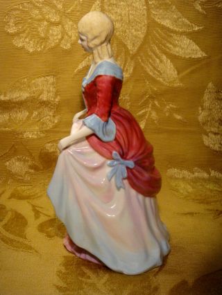 PARAGON LADY ANNE PORCELAIN FIGURINE MADE IN ENGLAND 2