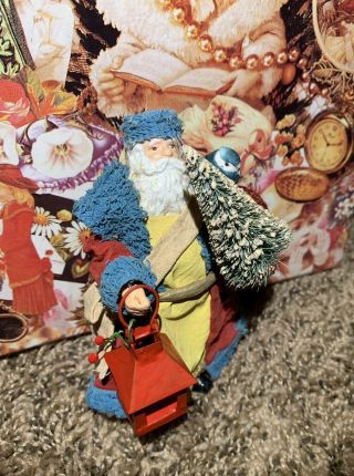 Dollhouse Miniatures Victorian Santa 5.  5” Tall 1:12 Scale