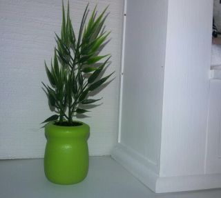 PLANT IN OLIVE GREEN PLANTER CUSTOM HAND MADE 1:6 SCALE (Small) 2