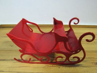 Dollhouse Miniatures,  Sleigh,  Red Metal,  1/24 (Half) Scale 2