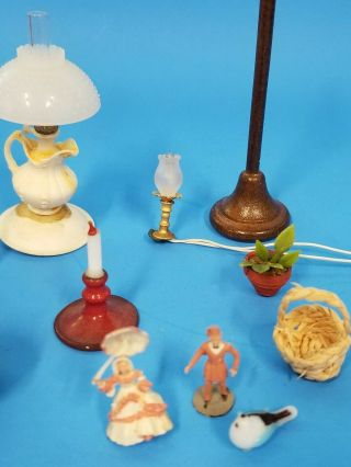 doll house asseories Lamps,  baskets,  figures and coat tree 2
