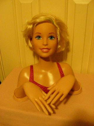 Barbie Styling Head - Short Blonde Hair; Blue Eyes; Glittery Pink Gown