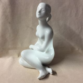 Vtg Royal Dux Nude Girl Sitting Porcelain Sculpture