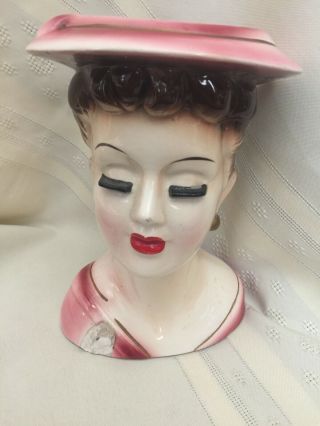 Vintage 6 1/2” Lady Head Vase With Pink Hat And Gold Earrings Japan