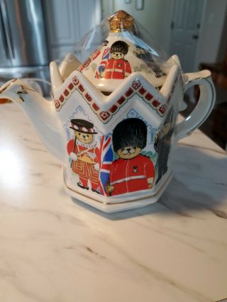 British Soldier 2cup Teapot by China Craft London 3