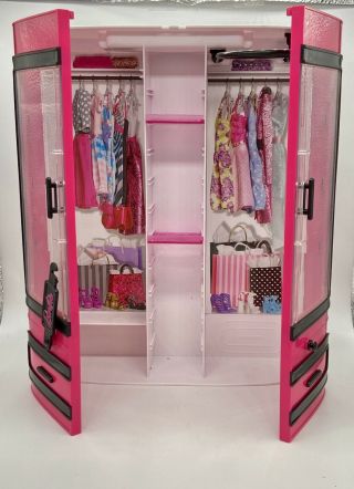 Barbie Pink Wardrobe Closet With Handle Hard Plastic Carrying Case 2015 Mattel 2