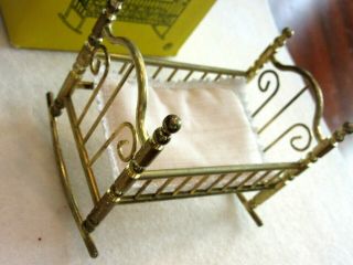 Miniature House Doll House Miniature Brass Crib 1:12 2