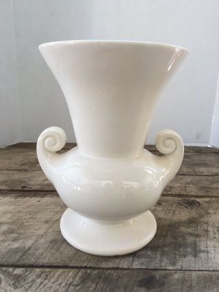 Vintage Mccoy Usa Pottery Vase White Drip Glaze 8 " Double Scroll Handles