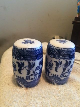 Antique Or Vintage Blue Willow Salt And Pepper Shakers - Made In Japan