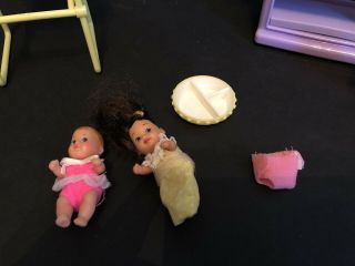 1980s 1990s Barbie Animal Lovin ' Nursery and Extra Babies 2