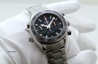 Omega Seamaster Planet Ocean Chronograph Si14 - Box & Papers 2017