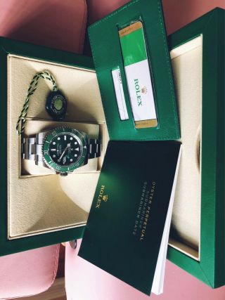 2019 Rolex Submariner Date Hulk 116610 Lv Stainless Green Ceramic 40mm Watch