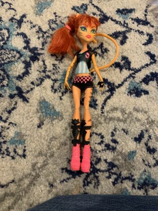 Monster High Doll Toralei Stripe Orange Tiger Ghoul Sports School Spirit