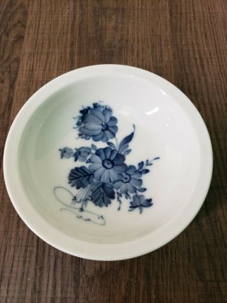 Royal Copenhagen Denmark Blue Flowers Braided 45/4009 Bowl 4 5/8 2