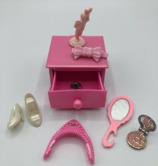 Mattel Barbie Doll Jewelry Box With Rotating Cupid Makeup Tiara Mirror Diorama