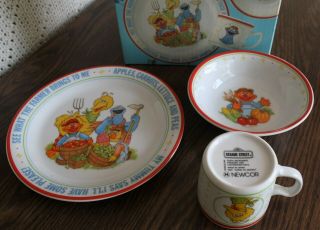 Sesame Street Newcor Porcelain 3 Piece Childs Dish Set - Cup Bowl Plate 1986 2