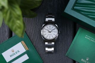Rolex Oyster Perpetual 39 114300 White Dial