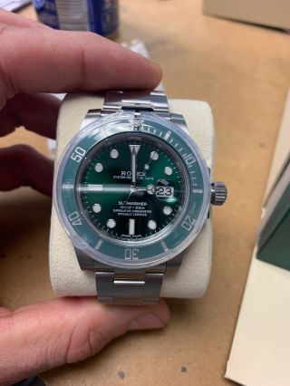Rolex Submariner Date Green Hulk Men’s Watch