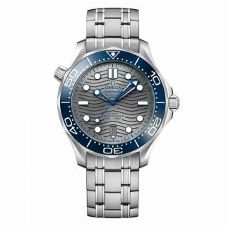 Omega Seamaster Diver 300m Co - Axial Gray Dial 42mm Watch 210.  30.  42.  20.  06.  001
