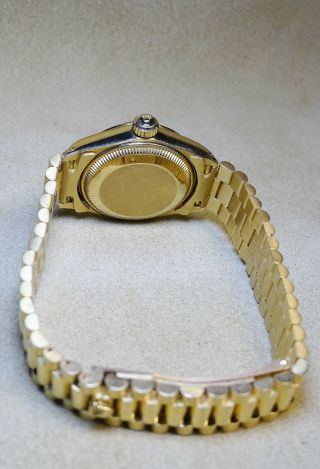Ladies Rolex 18k Gold President Datejust 6917 Watch 3