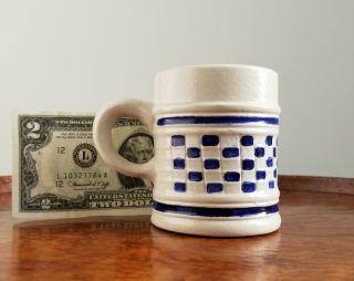 3 1/2 " Colonial Williamsburg Restoration Salt Glazed Pottery Mug