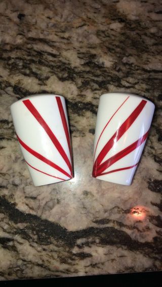 Mikasa Pure Red White Salt Pepper Shakers Htf Japanese Maple Leaves Discontinued