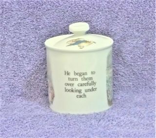 Vintage Peter Rabbit 3 1/4 " Jar W/ Lid Signed By Lord Wedgwood England 1980/81