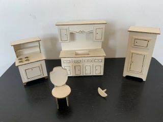 Dollhouse Furniture 1:12 Kitchen Set,  5 Piece,  Wood