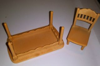 Dollhouse Miniature Table With Chair Faux Wood Plastic Dollhouse Furniture 2
