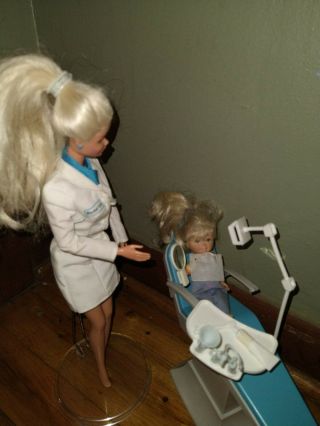 Dentist Barbie With Kelly,  Chair & Accessories