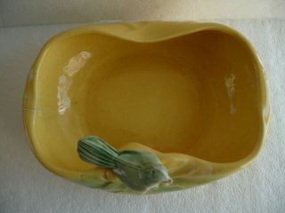 Vintage 1950 ' s MC COY Pottery Oval Planter Yellow &Green w/ Bird 2 small cracks 2