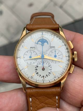 Universal Geneve Tri Compax Ref.  52218 In 14k Gold