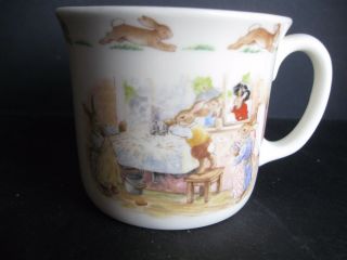 Royal Doulton Cup Coffee Mug Bunnykins Washing 8oz 1988 English Fine Bone China