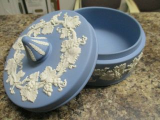 Wedgwood White On Blue Jasperware Round Covered Candy Dish Or Dresser Box