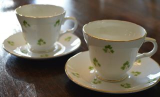 Vtg Crown Trent Bone China Tea Cups & Saucers Shamrock Staffordshire England (2)