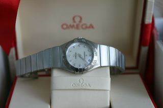 Omega Constellation Diamond Mop Dial 123.  10.  27.  60.  55.  001 27mm Large