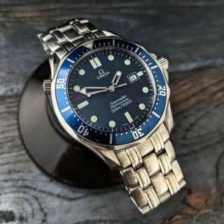 Omega Seamaster Professional Full Size 41mm James Bond Wristwatch C.  1998