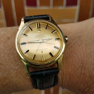 Vintage Omega Constellation Solid Yellow Gold 18k & Dial Cal.  551 Circa 1961