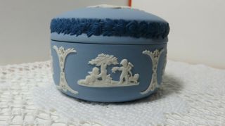 Wedgwood Jasperware Tri - Color Blue/dark Blue/white Kidney Shaped Trinket Box