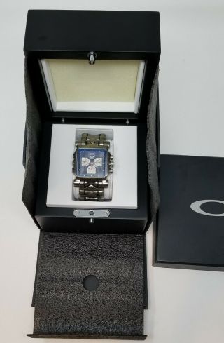 Oakley Minute Machine Watch Titanium Bracelet Edition - Black Dial