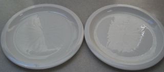 Set Of 2 Franciscan Sea Sculptures White Dinner Plates About 10 1/2 " Across