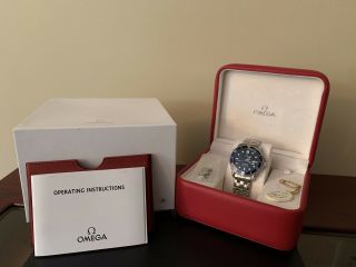 Omega Seamaster 2541.  80.  00 Professional 300 Quartz Wrist Watch For Men - Silver