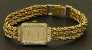 Corum Vintage Heavy 18k Gold.  50ctw Vs1/f Diamond Quartz Ladies Watch W/ B & P