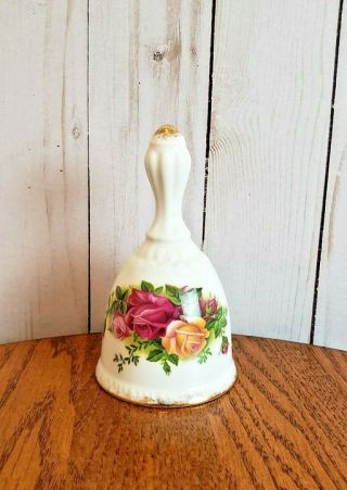 Royal Albert Old Country Roses 1962 Decorative Bell 4.  75 " Collectible Vintage