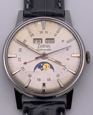 Vintage Zodiac Triple - Date Moon Phase Automatic Mens Watch.  Crocodile Strap.