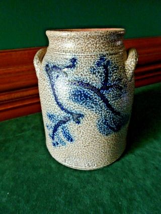 Buffalo Pottery Co Salt Glazed Decorated Stoneware Handled Crock,  4.  75 " Tall