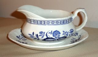 Wedgwood Blue Heritage Onion Gravy Or Sauce Boat With Underplate Blue & White