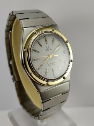 OMEGA Constellation Men ' s Vintage Quartz Watch ref 196.  0147 18k Solid Gold Bezel 2