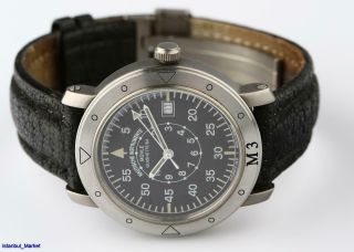 Glashutte / Sa Muhle Marinefliegeruhr Ref M1 - 30 - 50 Titanium Automatic Wristwatch